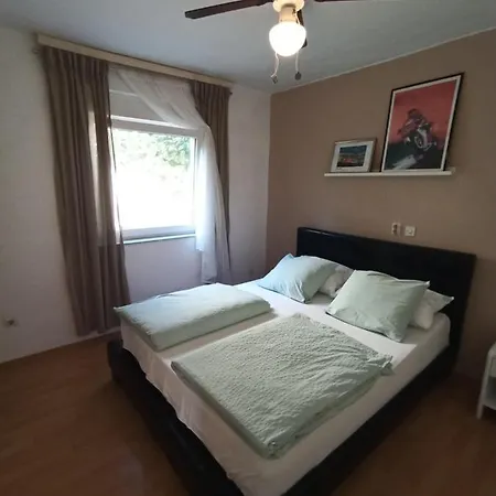Apartment Sonja *